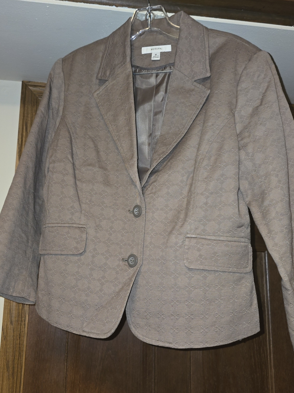 Merona Women's Medium Taupe Textured Blazer Jacket Career Office Brown EUC